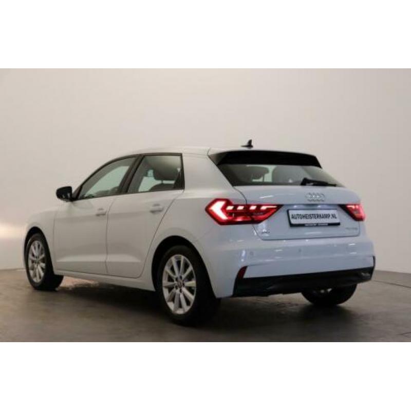 Audi A1 Sportback 30 TFSI Advance S-Tronic Virtual display,