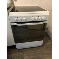Indesit fornuis te koop