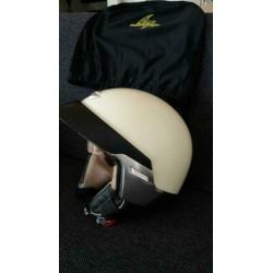Te koop nieuwe motor/bromfiets helm kleur beige maat M 58 cm