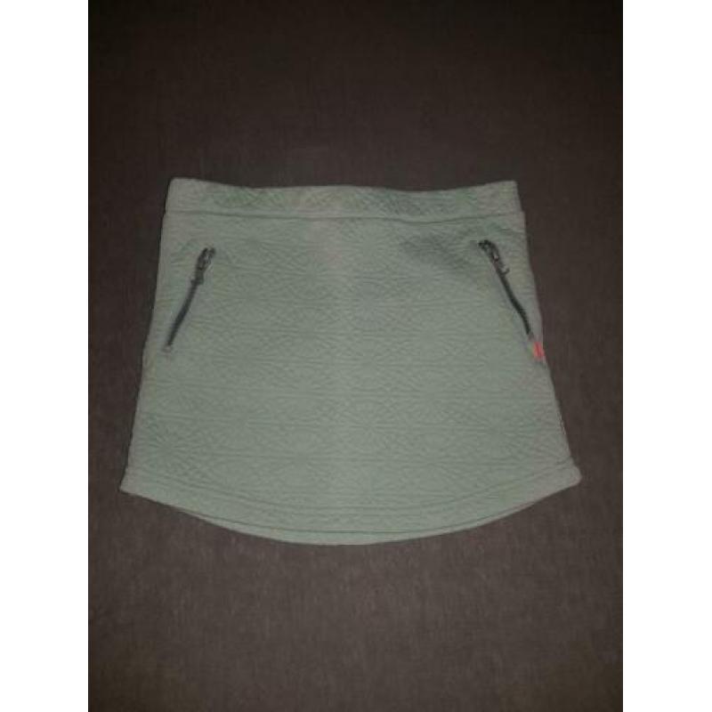 Meisjes kleding 128/134