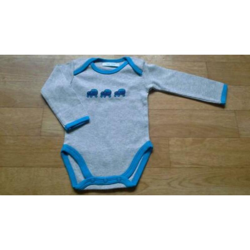 Pakketje jongens kleding mt. 50/56 noppies feetje enz