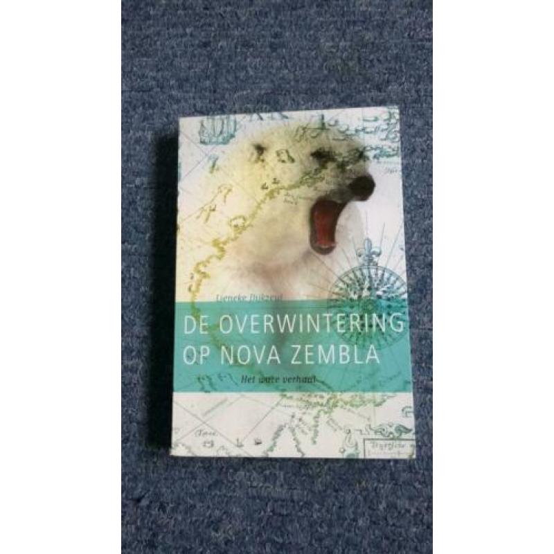 Vier jeugdliteratuur boeken