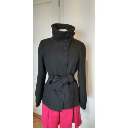 Wollen jas | Kor | zwart | maat 40 | hooge kraag |