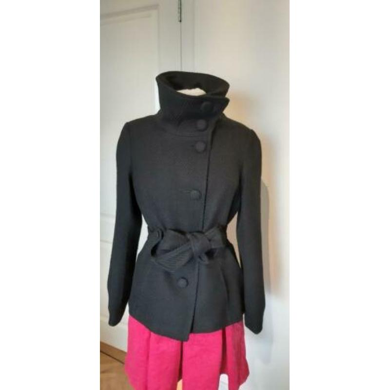 Wollen jas | Kor | zwart | maat 40 | hooge kraag |