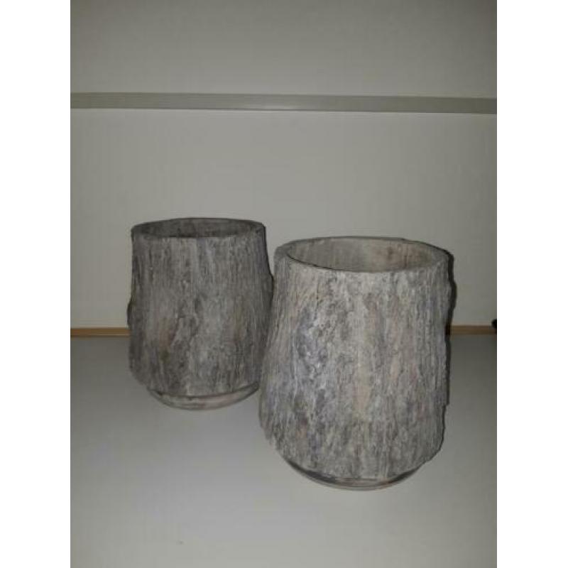 2 'schors' potten. 25x27. Nieuw
