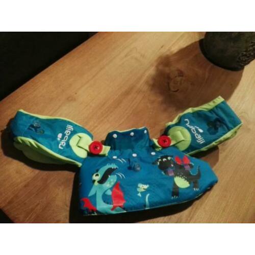 Zwemvest voor kinderen 15-30 kg €3,5