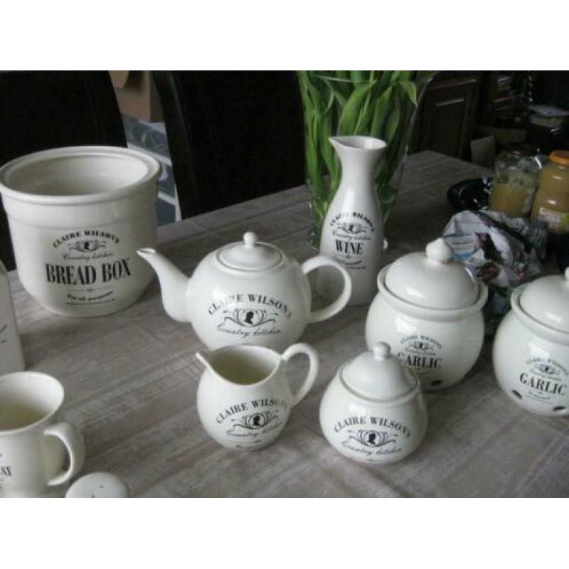 Claire Wilson's groot servies!!
