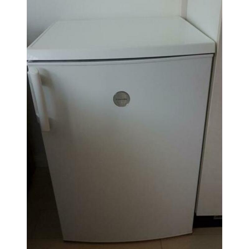 Electrolux KG kTLL16 a tafelmodel koelkast met Vriesvak