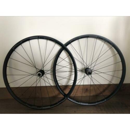 HED Ardennes disc wielset