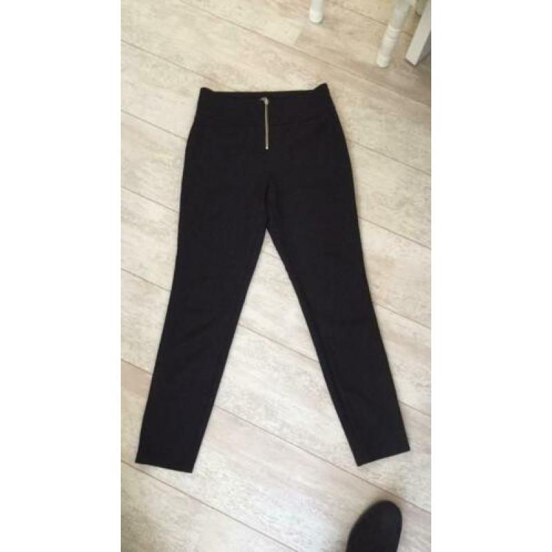 Aaiko zwarte taille broek mt 36 zgan