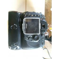Nikon D200 met mb d200