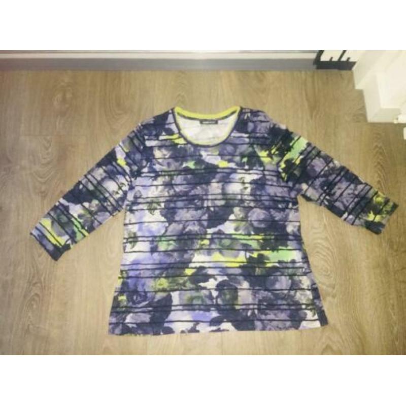 Dames shirt maat 44 goede staat, KLEIN PRIJSJE