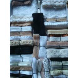 doosje kant en lint naturel kleuren nr 8