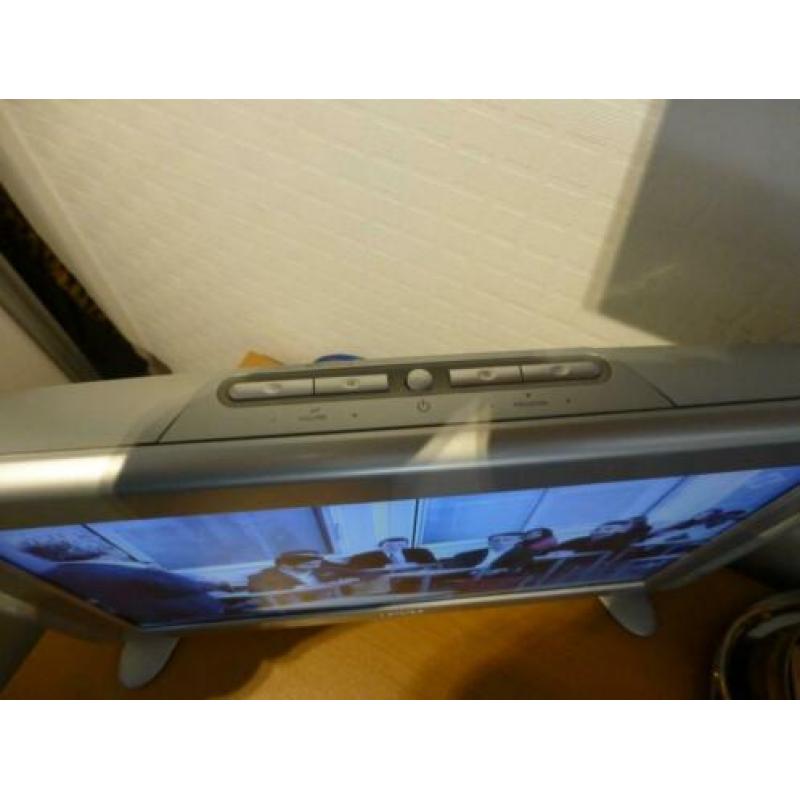 Philips matchline 17PF9945 / 12i