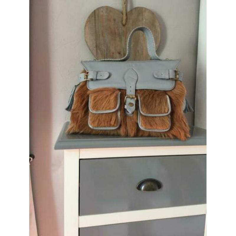 Luxe tas van rundleer en Koeienhuid Cha!