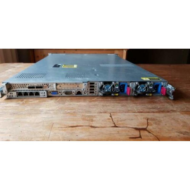 HP ProLiant DL360p Gen8