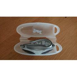 Baby banz zonnebril met koker 0-2 jaar