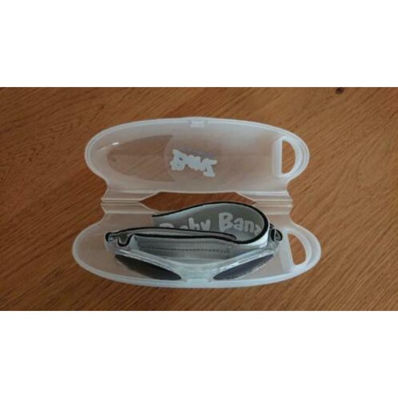 Baby banz zonnebril met koker 0-2 jaar
