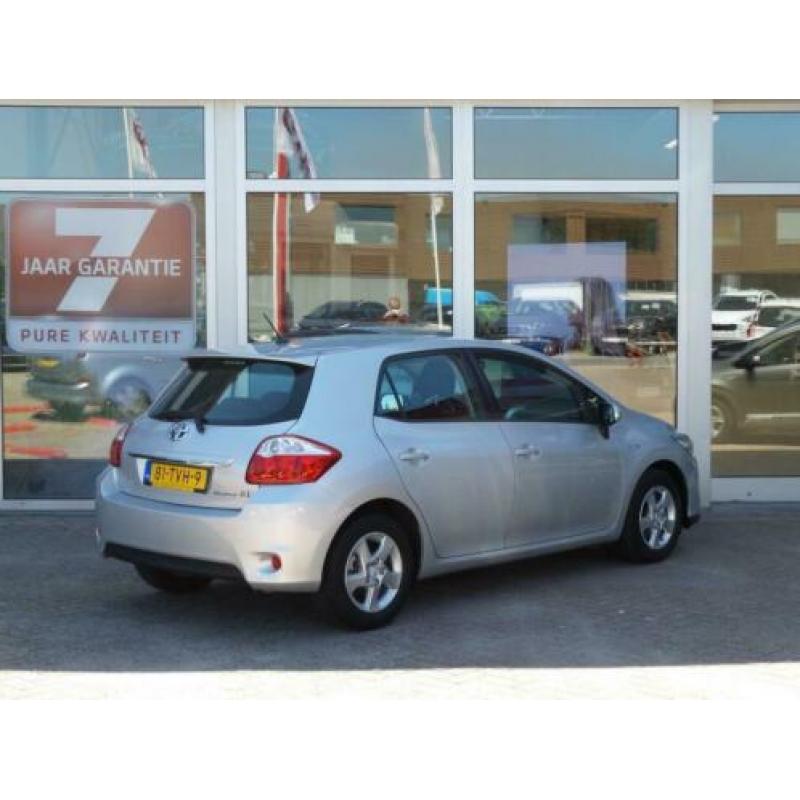 Toyota Auris 1.8 Full Hybrid Aspiration *NAVI/CLIMA/CRUISE*