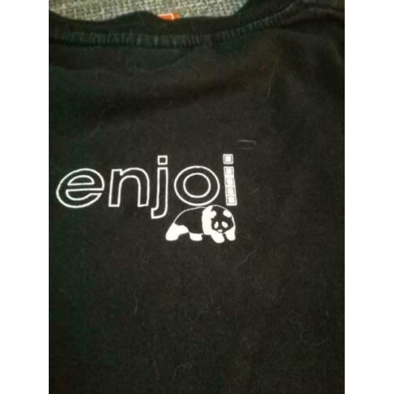 fun t-shirt the safety world is ENJOI zgan maat M