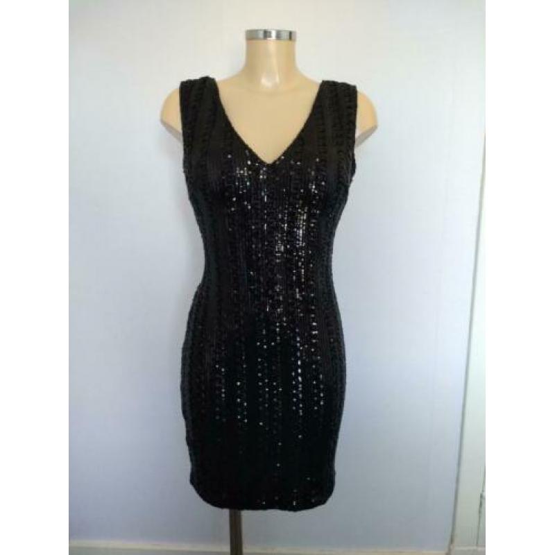 Chique Jurk met open diepe v-rug Mt. 40 ZGAN!