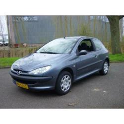 Peugeot 206 VERKOCHT, KIJK OP DE WEBSITE VOOR MEER AUTO'S