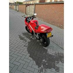 Honda vfr 750 f 1995 met gloednieuwe banden van Dunlop