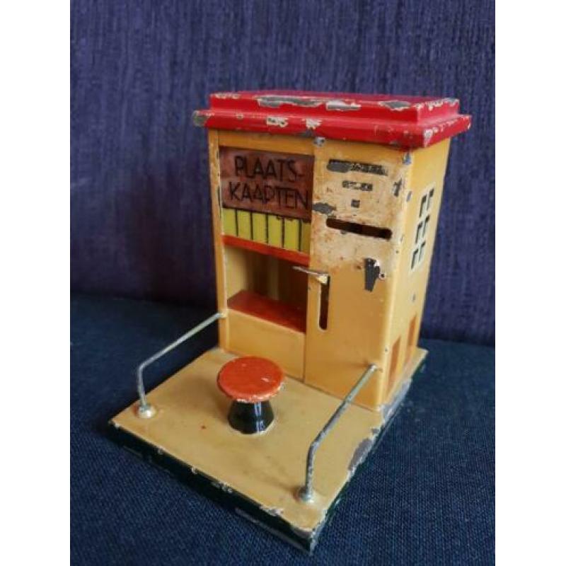 Kaartjes loket spoor 0, Kibri