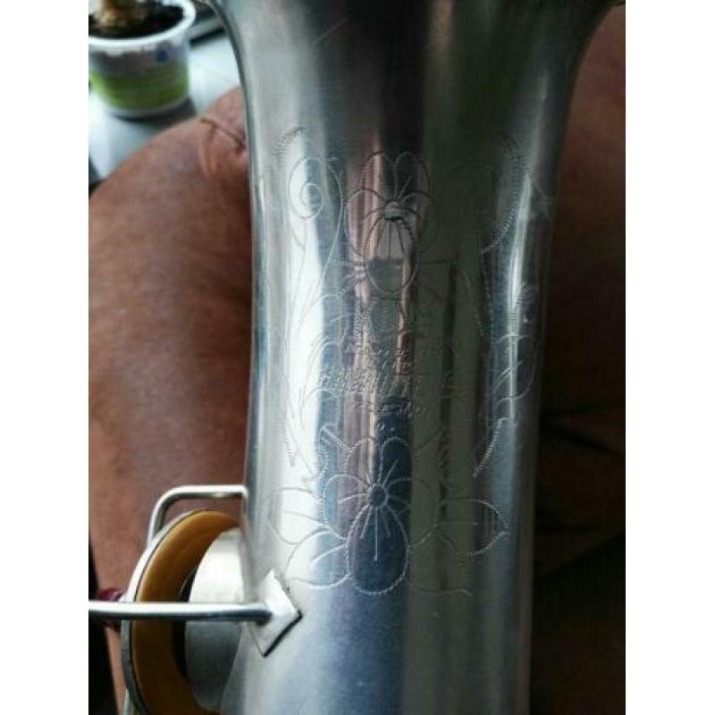 King tenor sax
