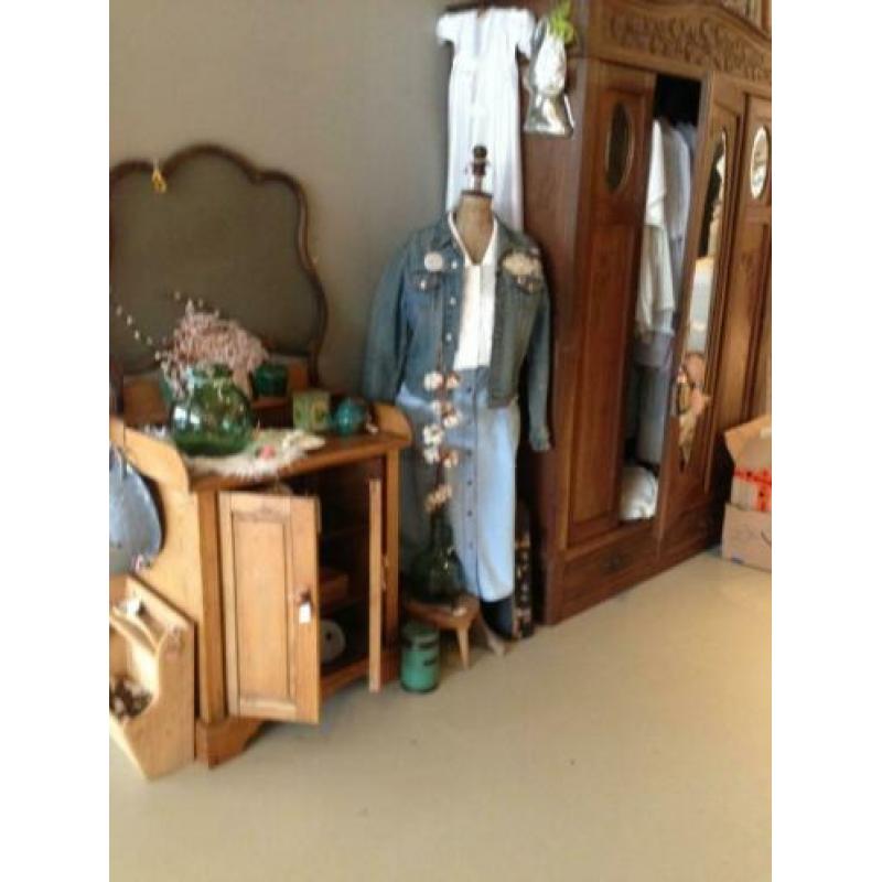 Vintage / Gala - feestkleding / Paarse jurk met zilverdraad