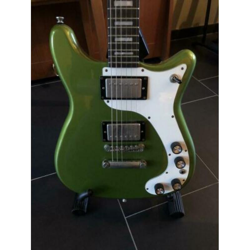 Epiphone Wilshire in Faded Pelham Green