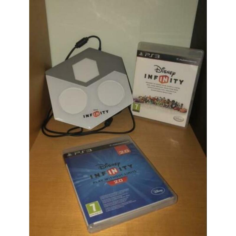 Disney Infinity 1.0 en 2.0 spel + poppen. Goed als nieuw.