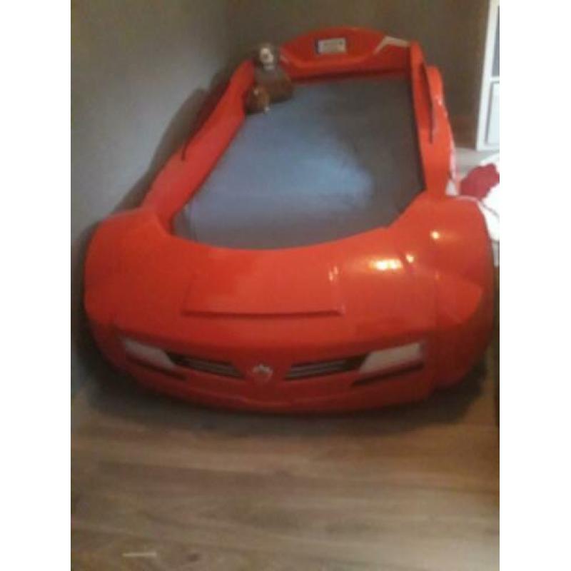 Sportauto bed met licht en geluid