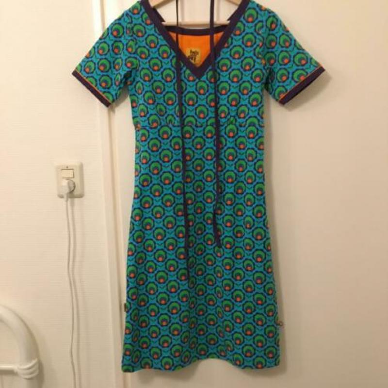 Nieuwe Halsoverkop jurk maat S Retro Bloem