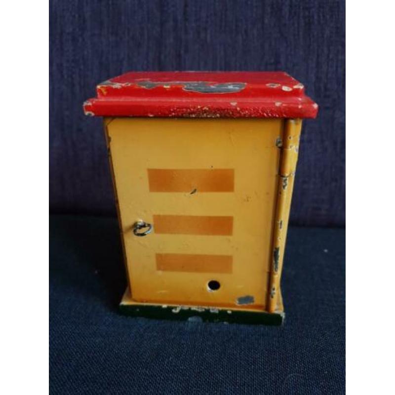 Kaartjes loket spoor 0, Kibri