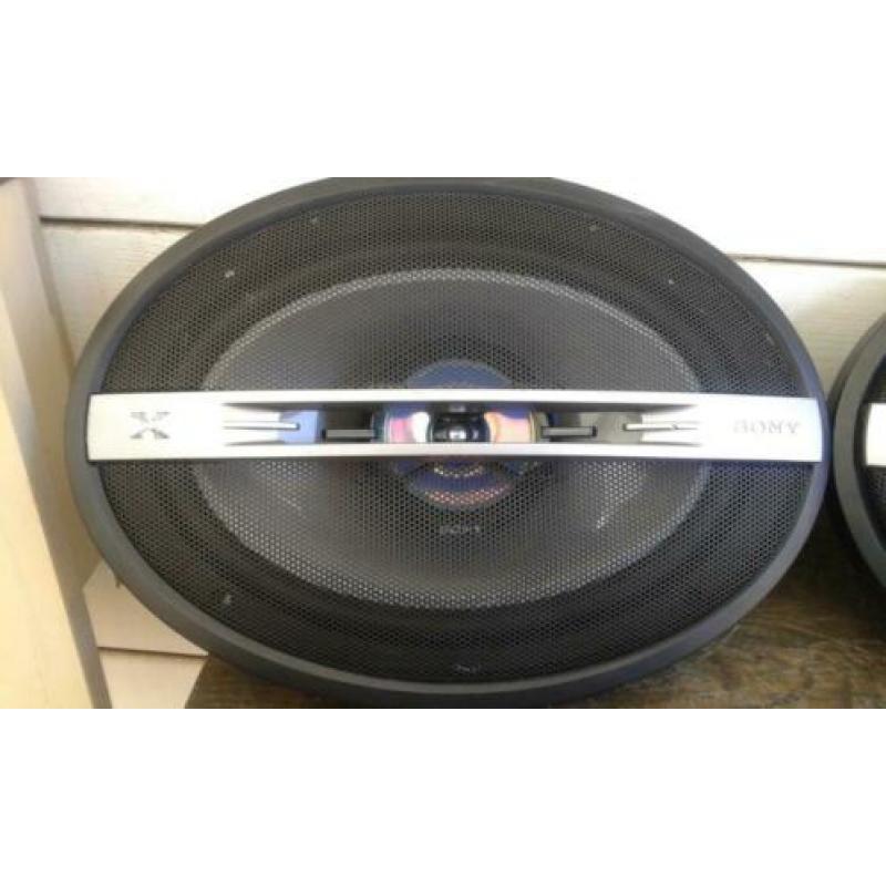Set Sony speakers