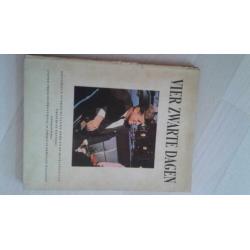Boek vier zwarte dagen j.f.kennedy