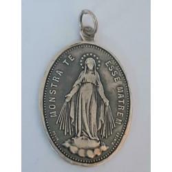 vintage hanger Penin Poncet verzilverd monstra te esse matre
