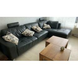 Lederen bank met chaise longue