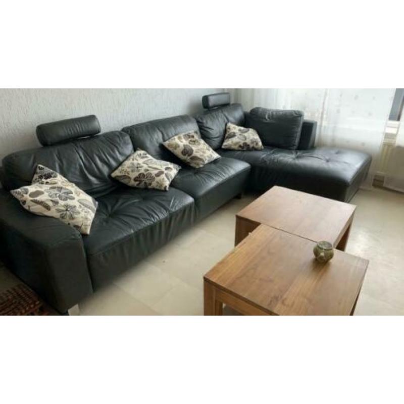 Lederen bank met chaise longue