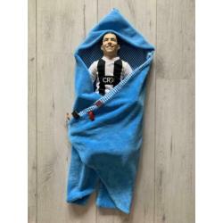 Snoozebaby wikkeldeken blauw.