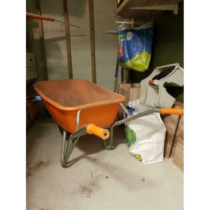 Fort kruiwagen oranje