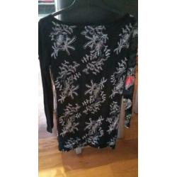 Mooie tuniek van het merk desigual maat xl