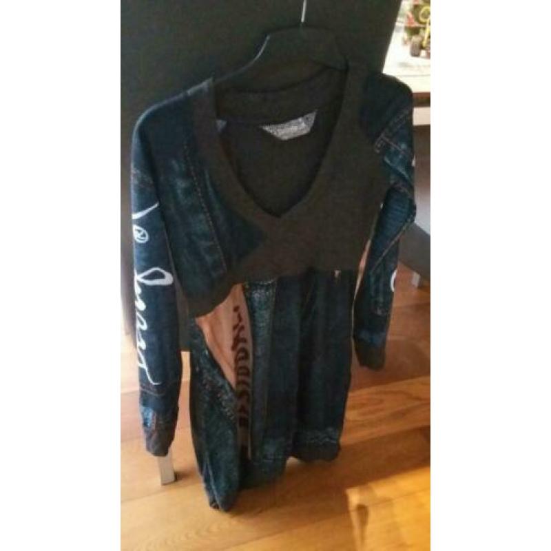 Mooie tuniek van het merk desigual maat xl
