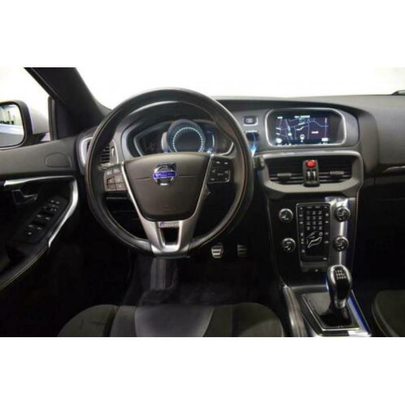 Volvo V40 2.0 D2 R-Design Bns Bi-xenon | Stoelverw. | Voorru