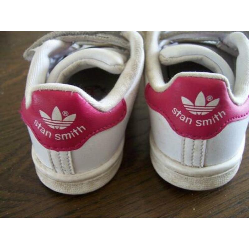 mooie sneakers / schoentjes van Adidas maat 21