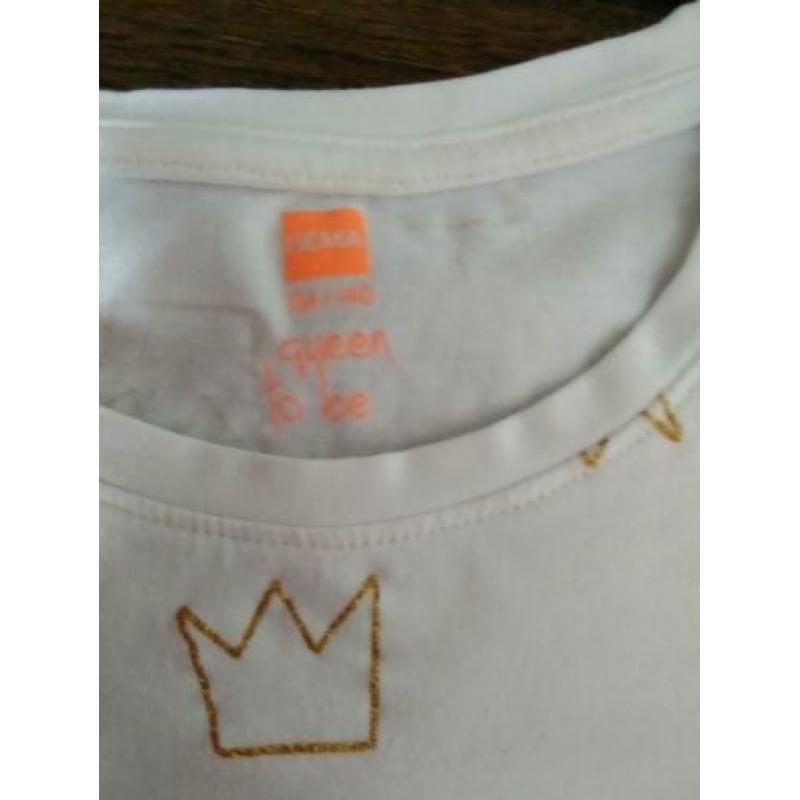 Leuk setje voor bijvoorbeeld Koningsdag! Shirt en rokje.