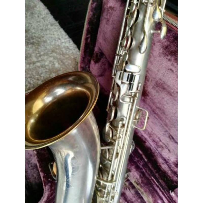 King tenor sax