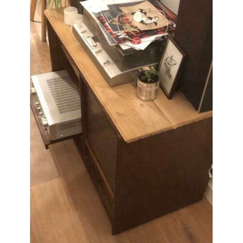 Lage Kast op wielen, met rolluiken - hout