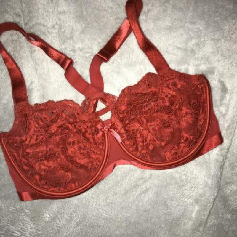 Hunkemoller bh’s 75F